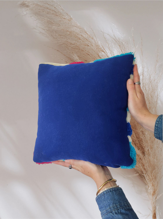 COUSSIN À MOTIFS BLEUS