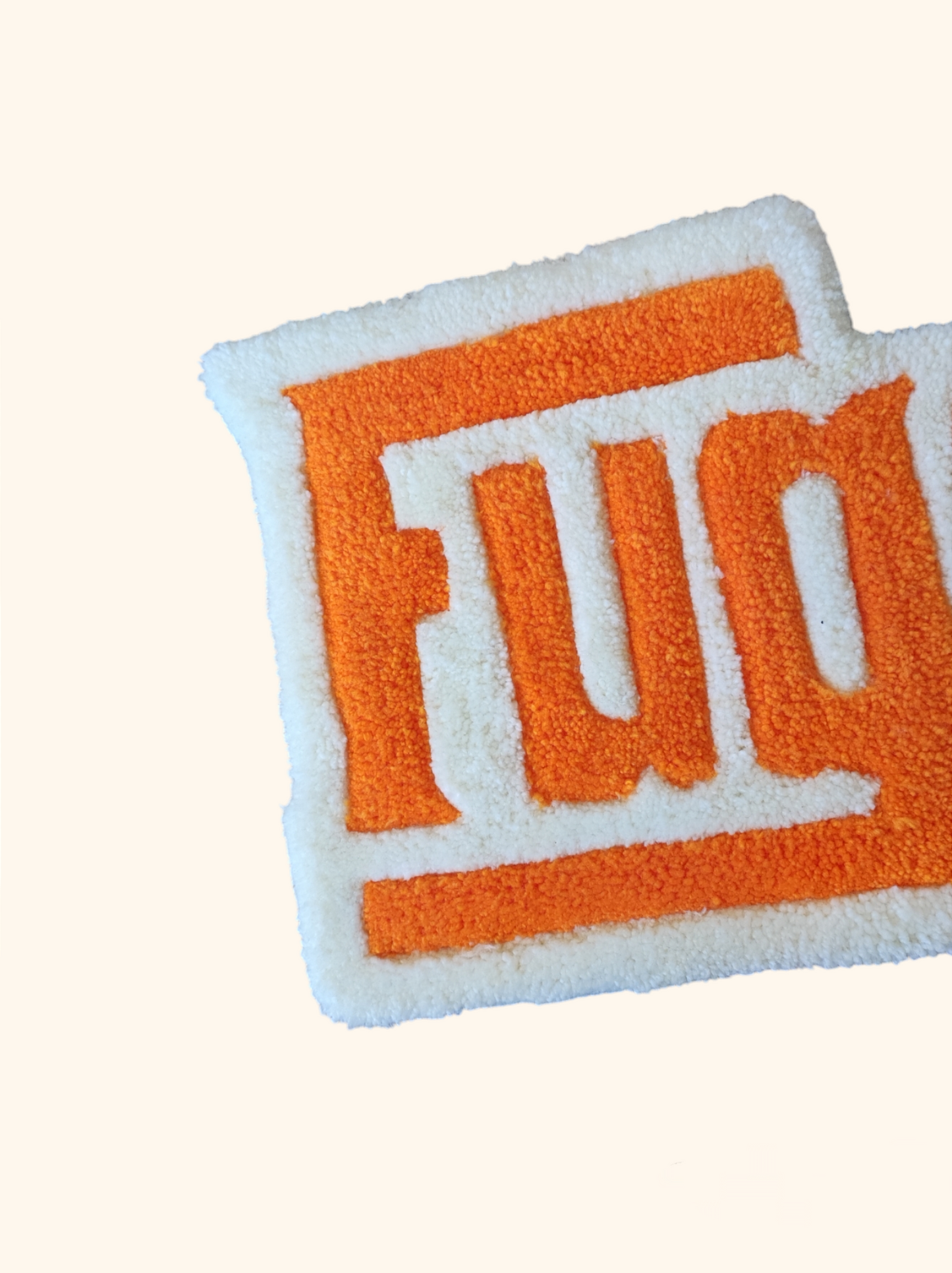TAPIS/SUSPENSION MURALE FUGEES