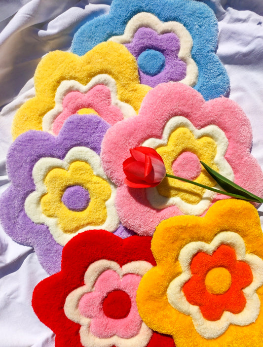 PETIT TAPIS/SUSPENSIONS MURALES FLEURS