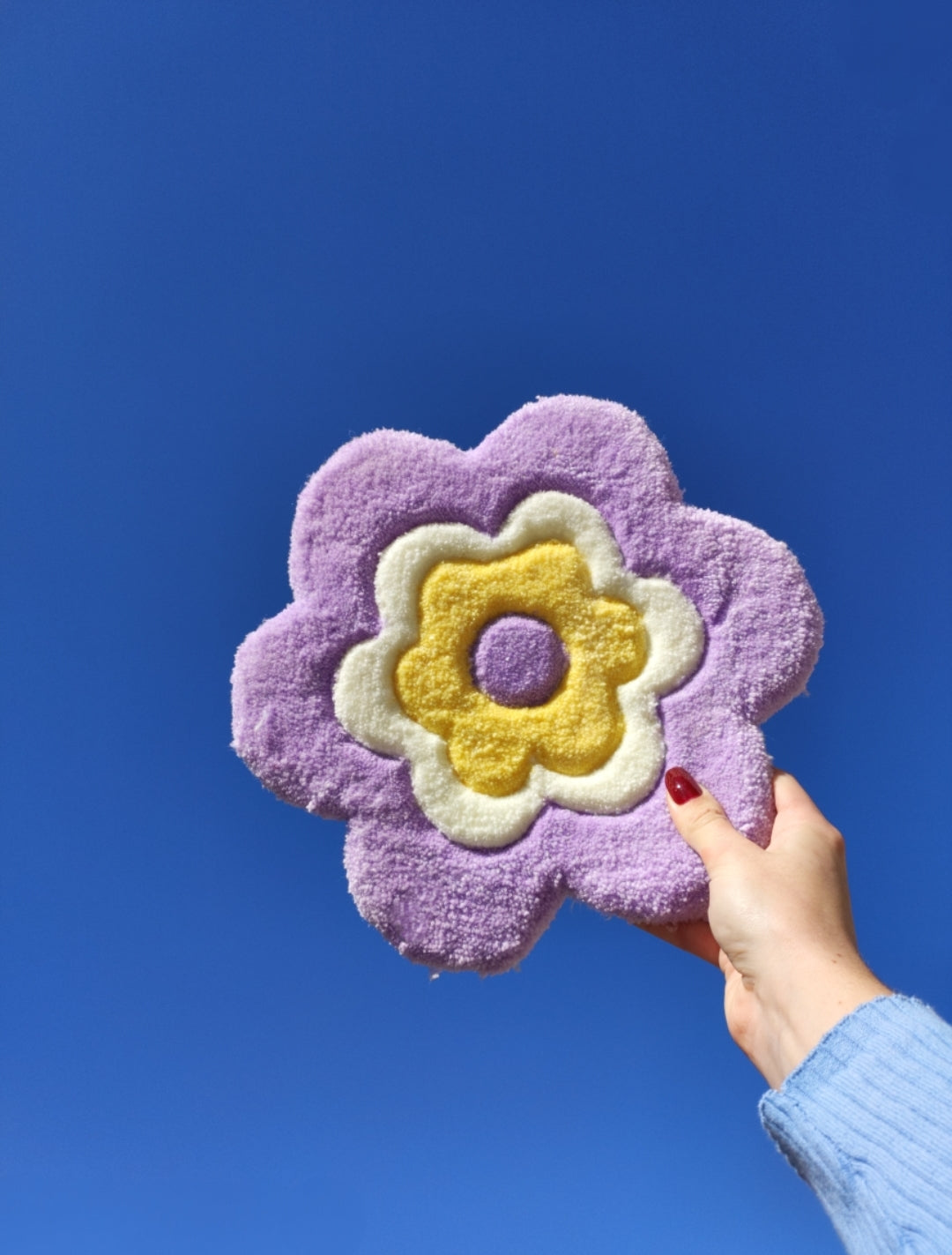 PETIT TAPIS/SUSPENSIONS MURALES FLEURS